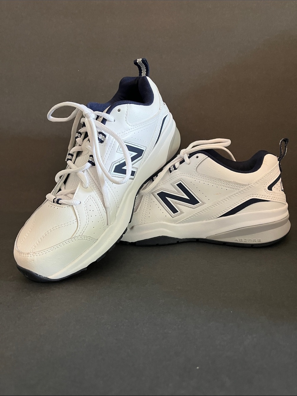 NWOT New Balance Men's White and Navy Lace-Up Sneakers